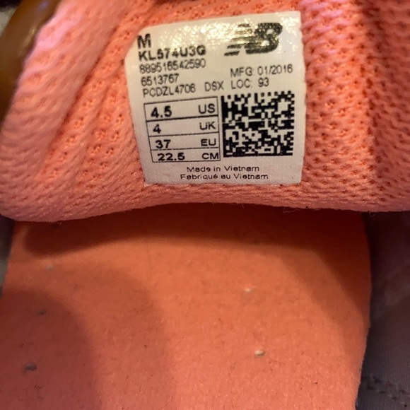 New Balance 574! - Picture 5 of 5